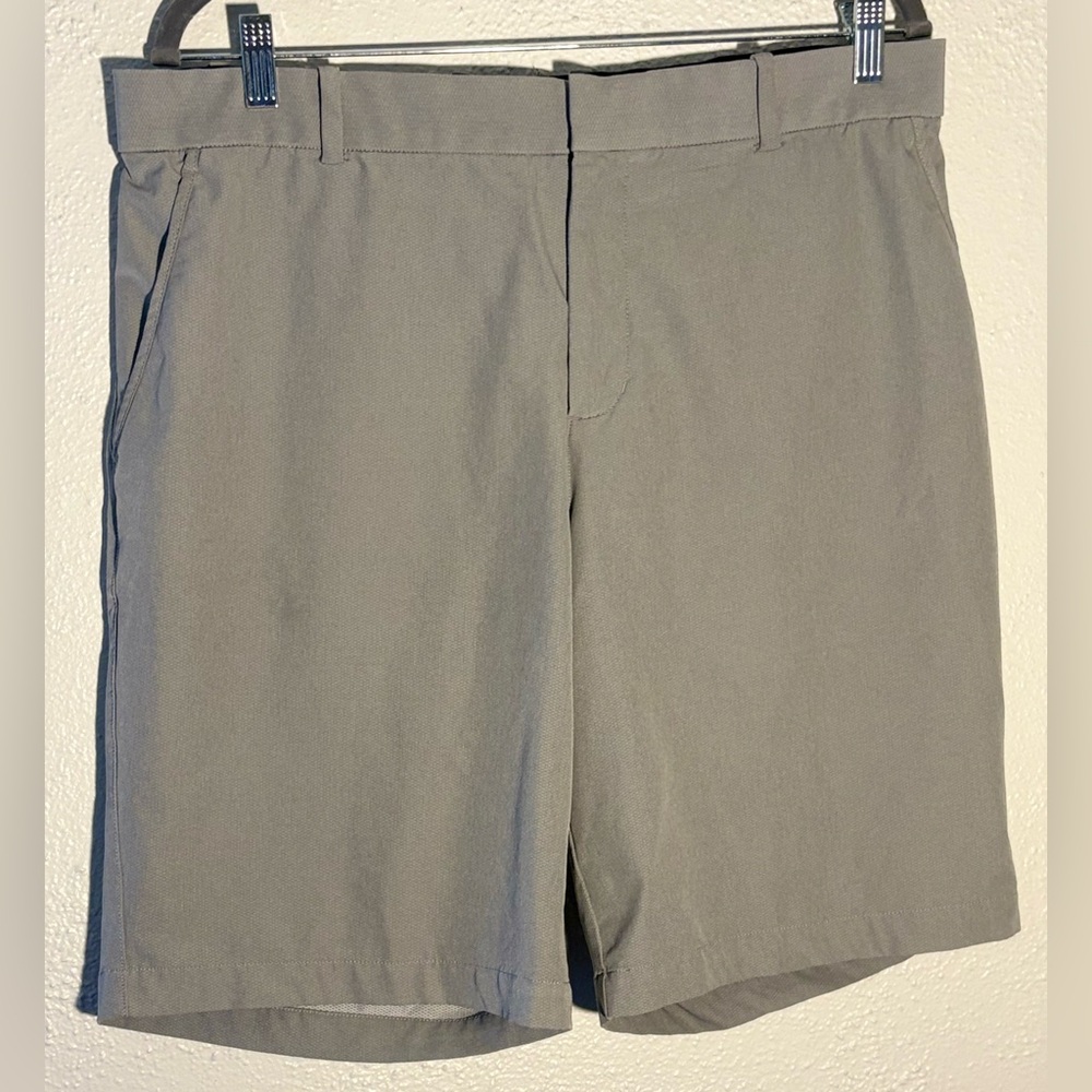 Nike Heather Gray Standard Fit Dri-Fit Golf Shorts Men’s Size 36